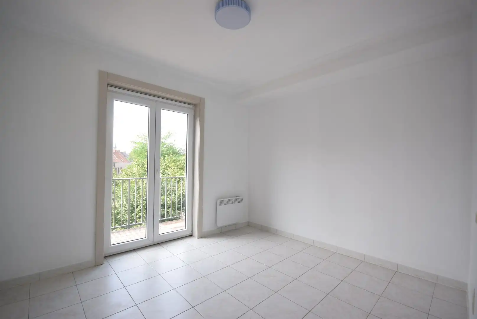 Ruim 3- slaapkamer-appartement te Rumbeke foto 10