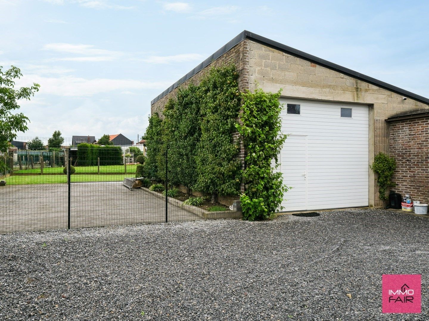 Energiezuinig landhuis met 4 slaapkamers op perceel van bijna 2000 m² foto 13