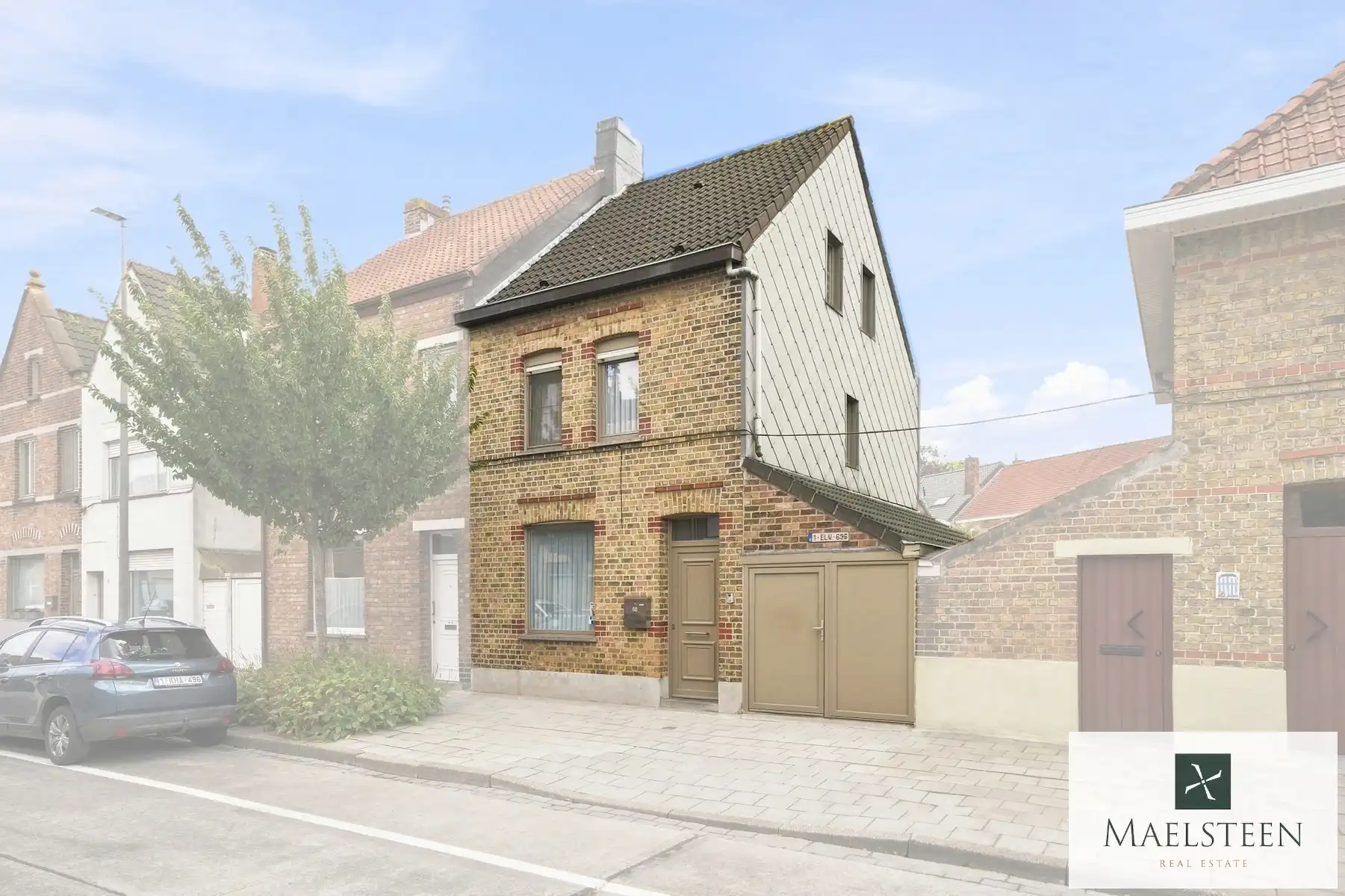 Instapklaar huis met 3 slaapkamers in Sint-Michiels Brugge foto {{pictureIndex}}