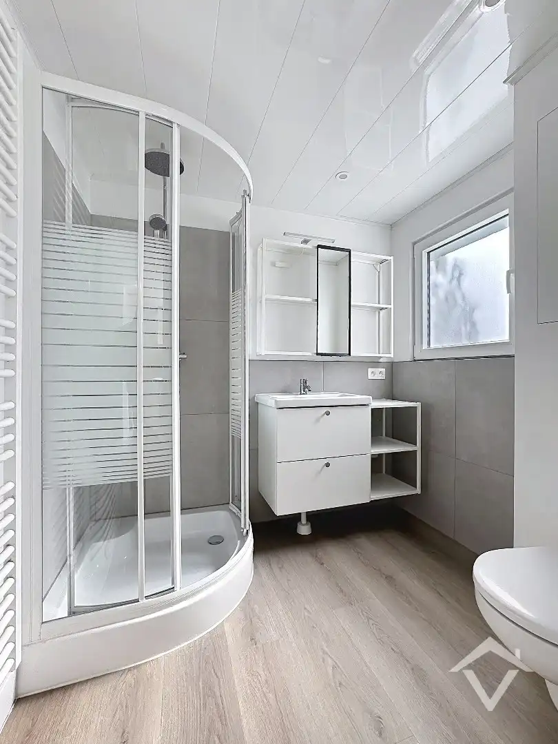 Instapklare woning met 3 slaapkamers en tuin te Gistel  foto 9