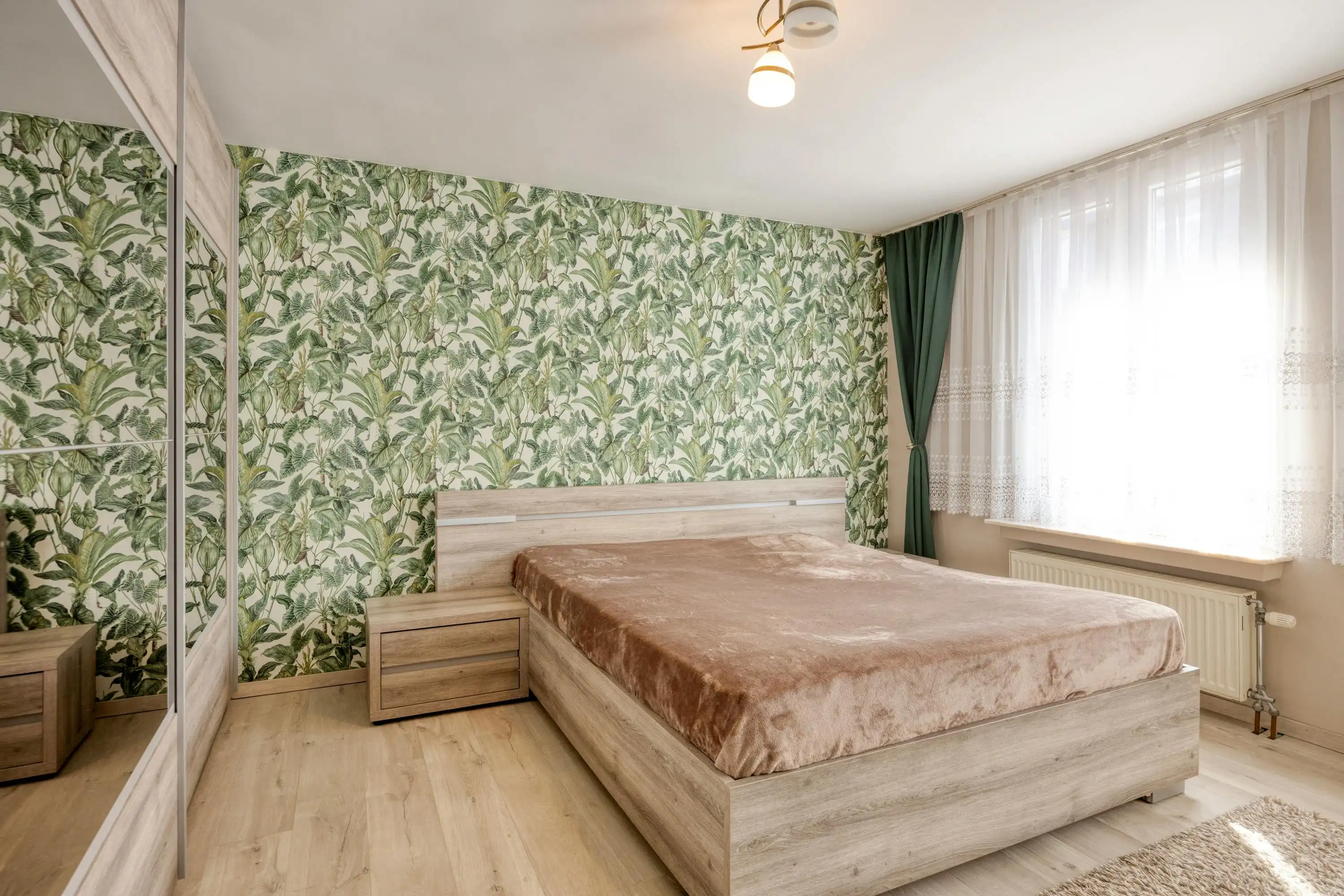 Instapklaar huis met 3 slaapkamers te koop in Merksem foto 14