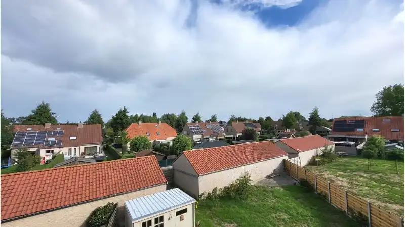 Ruim 2-slaapkamerappartement met Garage en Terras te huur in Lissewege foto 11
