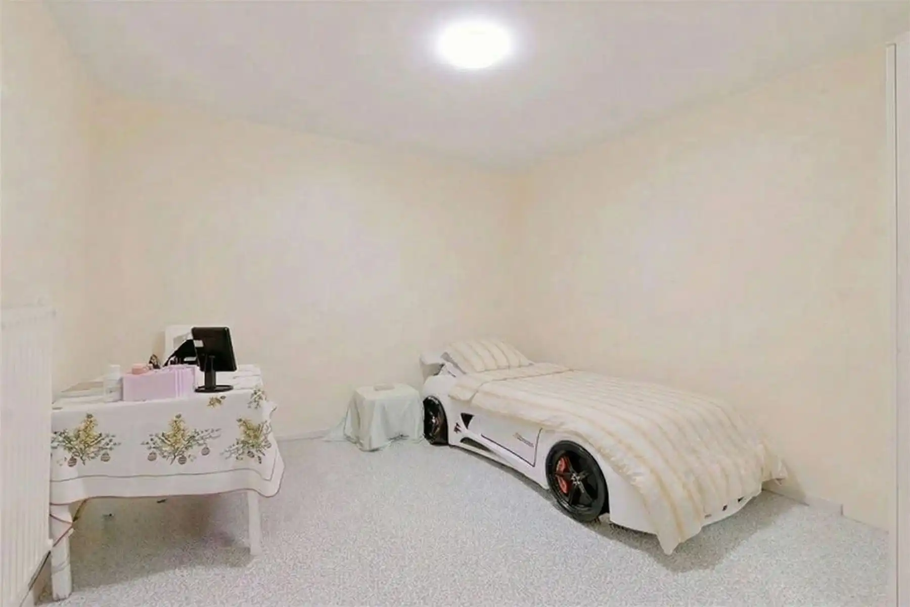 4-slaapkamerwoning met tuin en 2 badkamers in Nijlen! foto 12