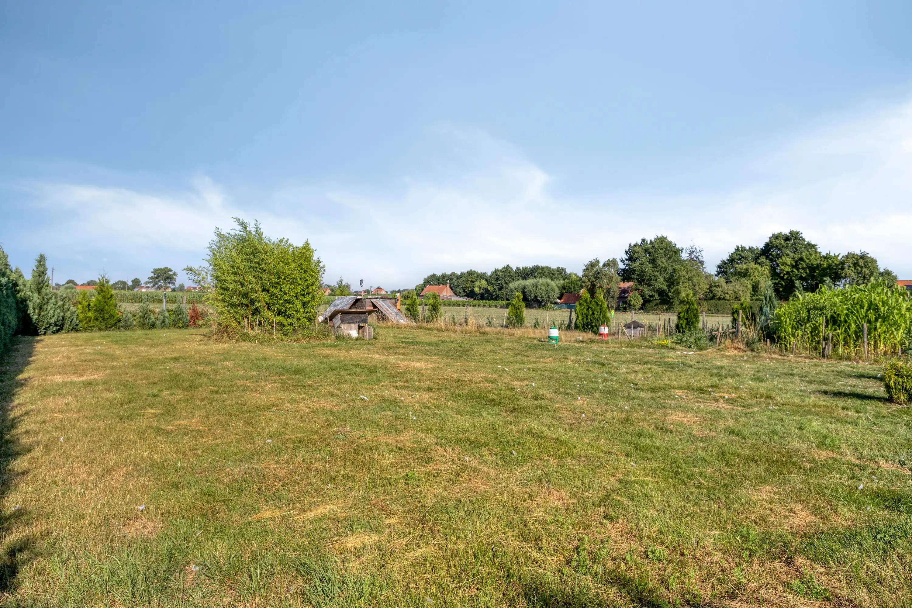 Landgebouw te koop, wonen niet mogelijk!  foto 6