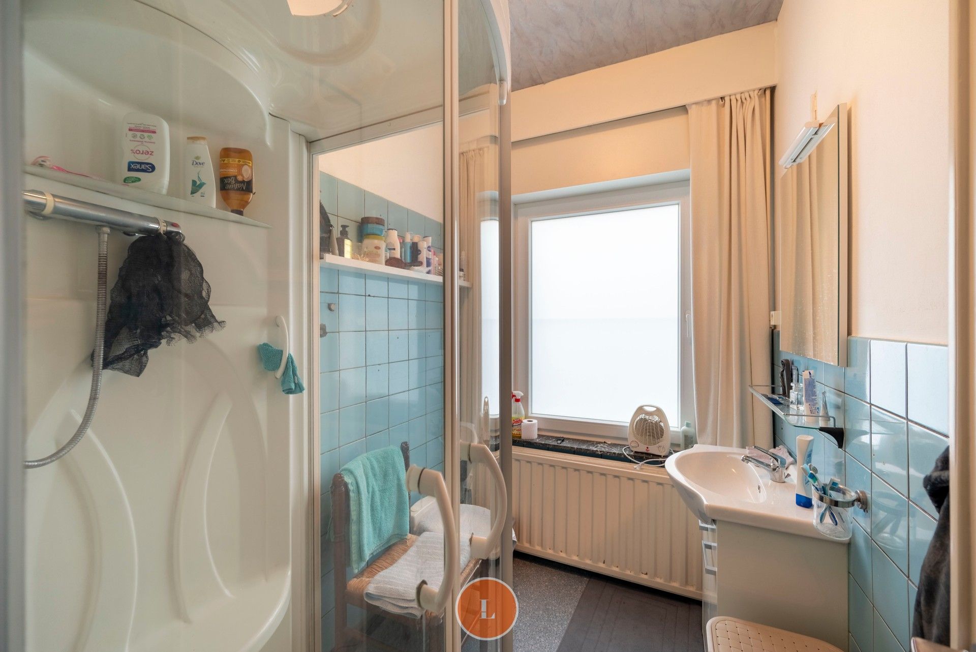 Goed onderhouden halfopen woning met stadstuin foto 11