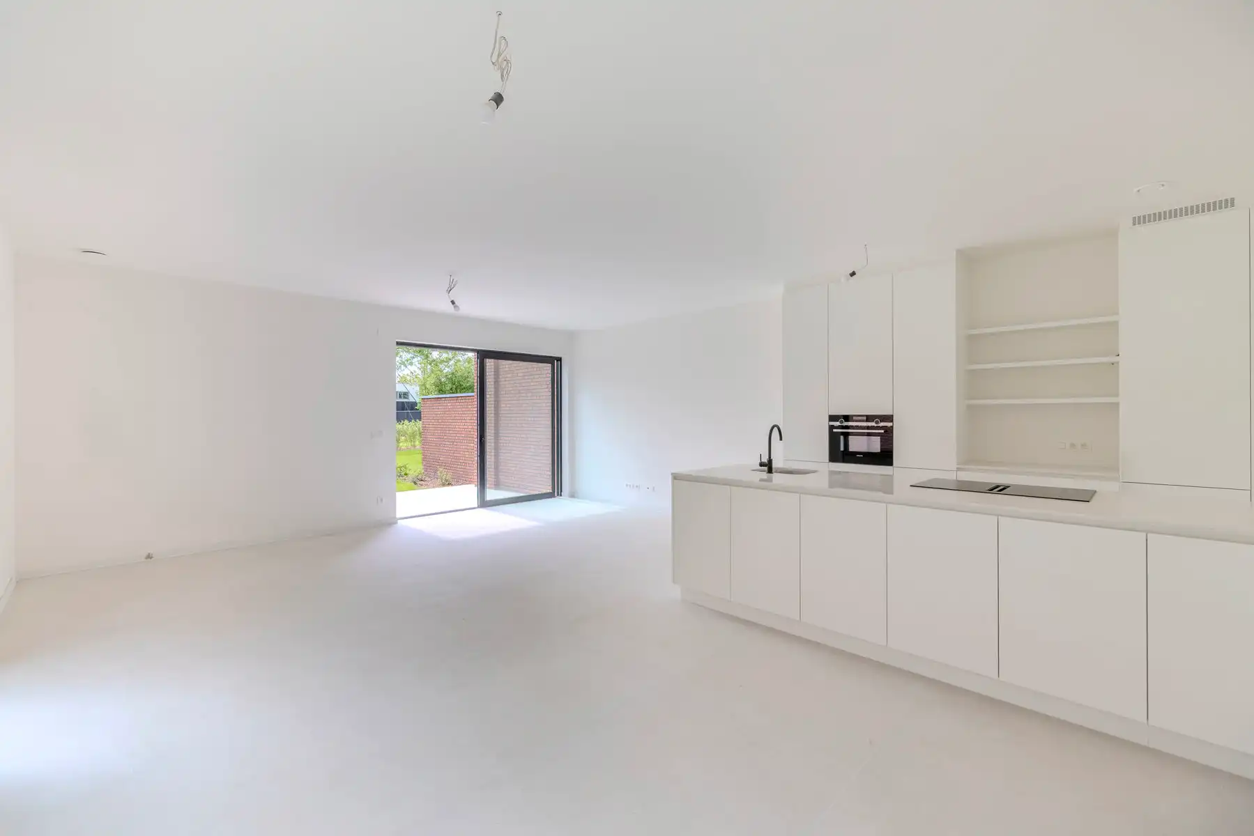 Nieuwbouw woning met 4 slaapkamers foto 6