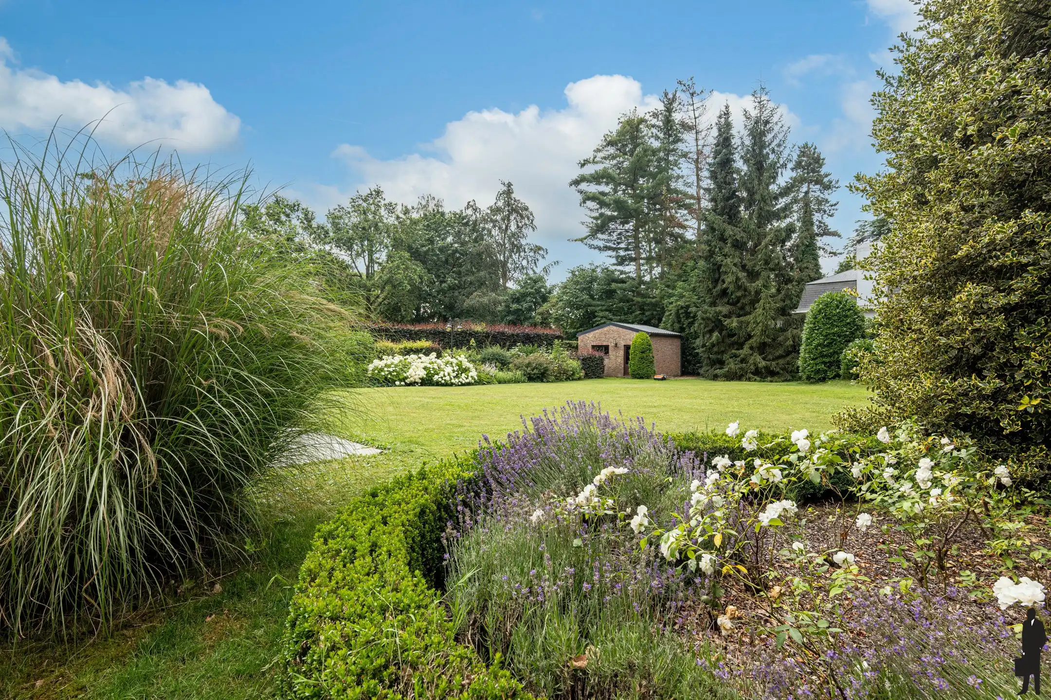 Split-levelwoning op een zonnig perceel van ca. 1.443 m² foto 21
