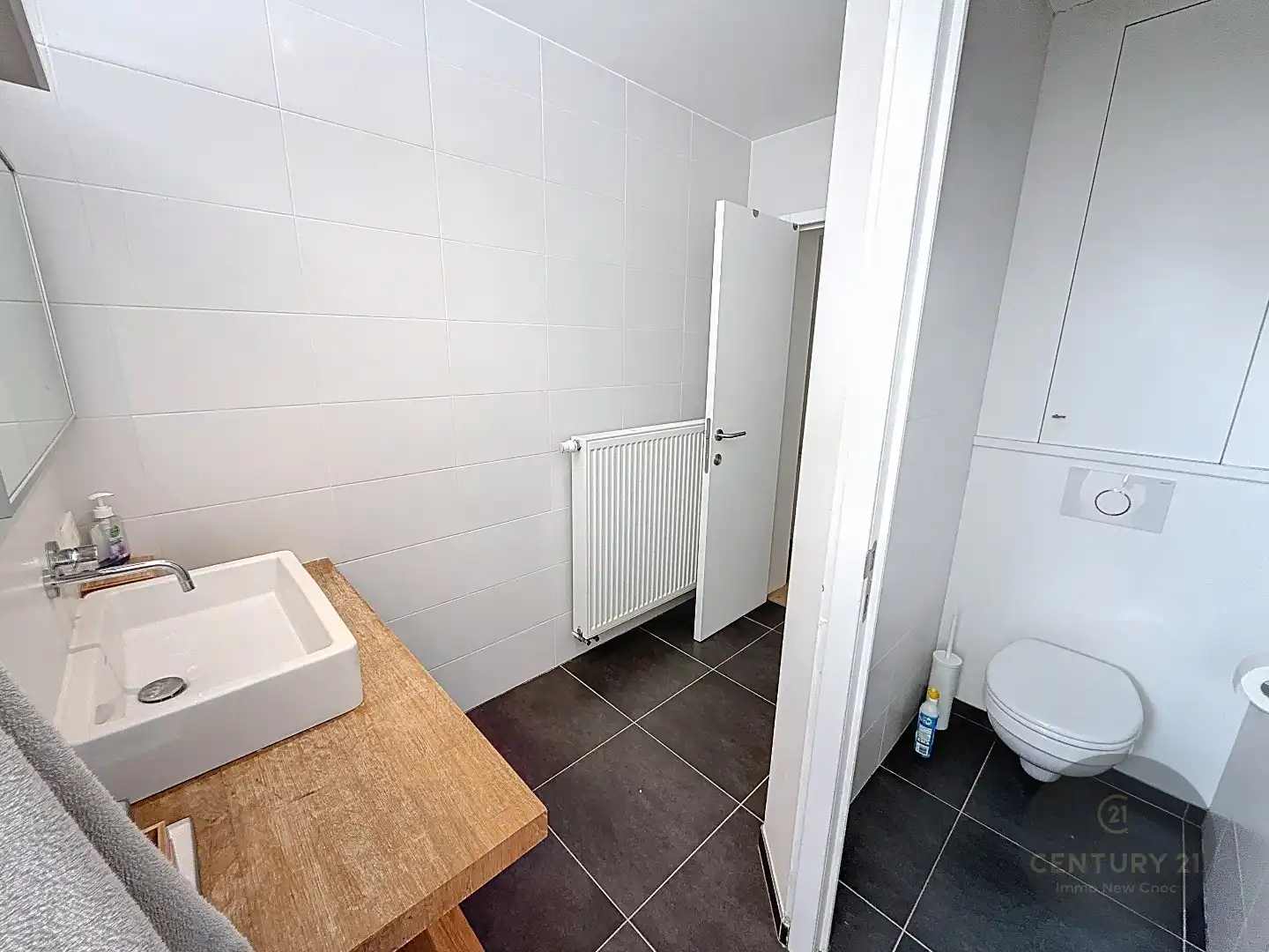 KNAP GERENOVEERDE WONING! foto 19