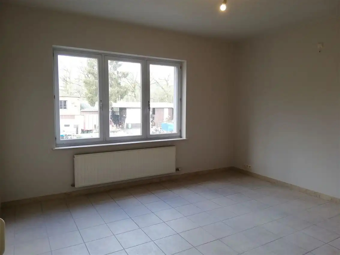 Heel licht en tof appartement met veel ruimte  foto 8