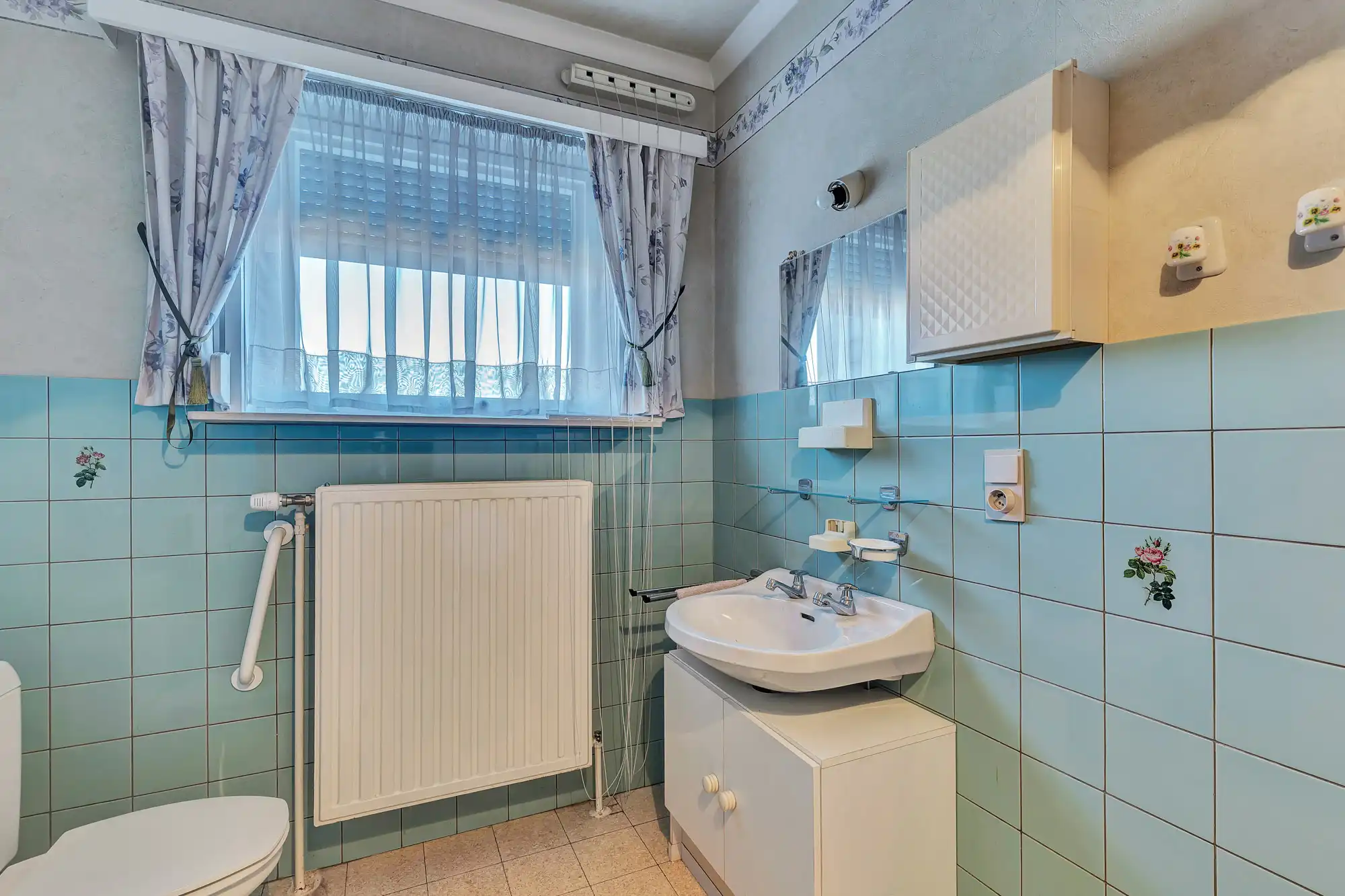 Woning met potentieel en commerciële ruimte foto 7