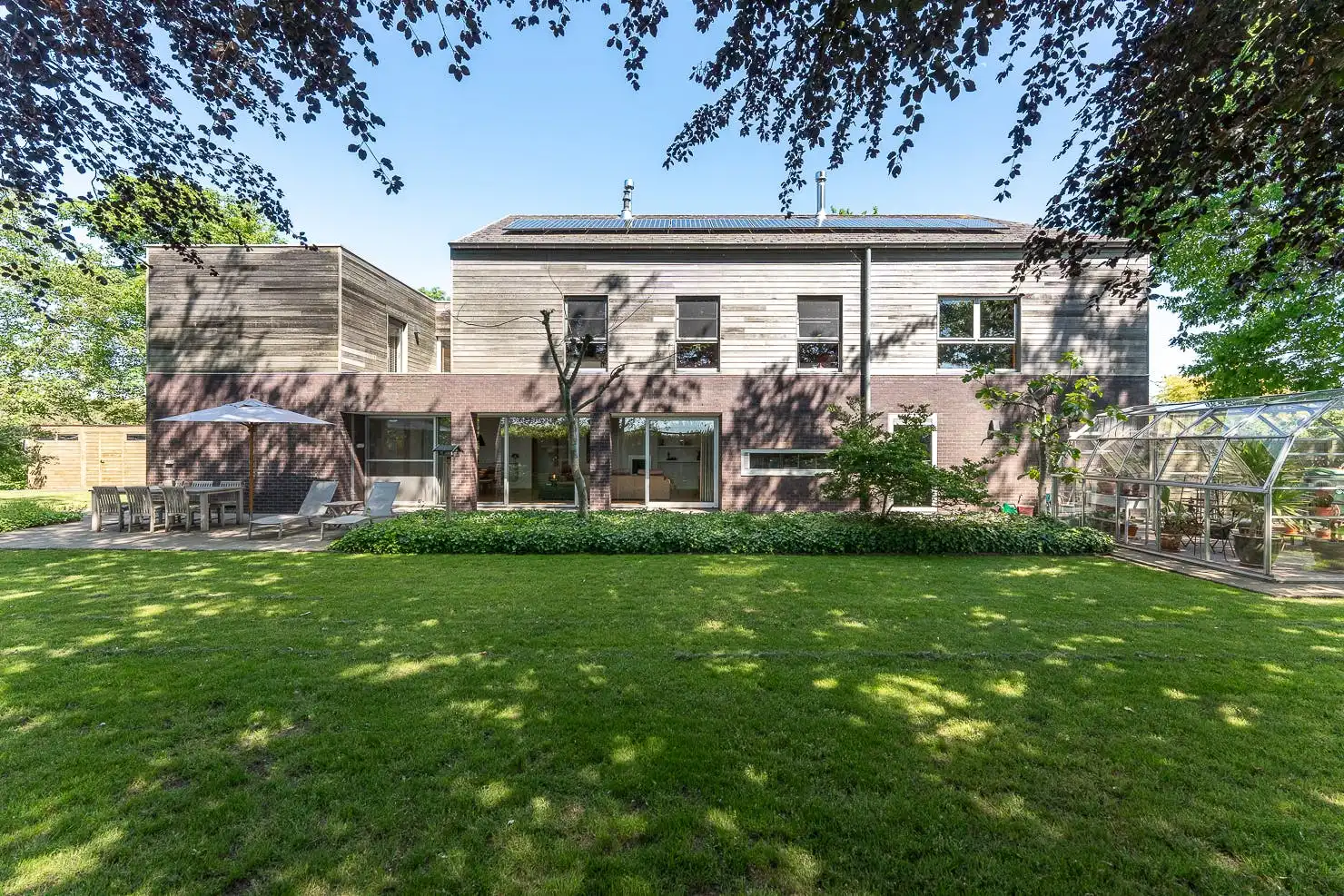 Unieke villa met praktijkmogelijkheid te Sijsele (Damme) foto 6
