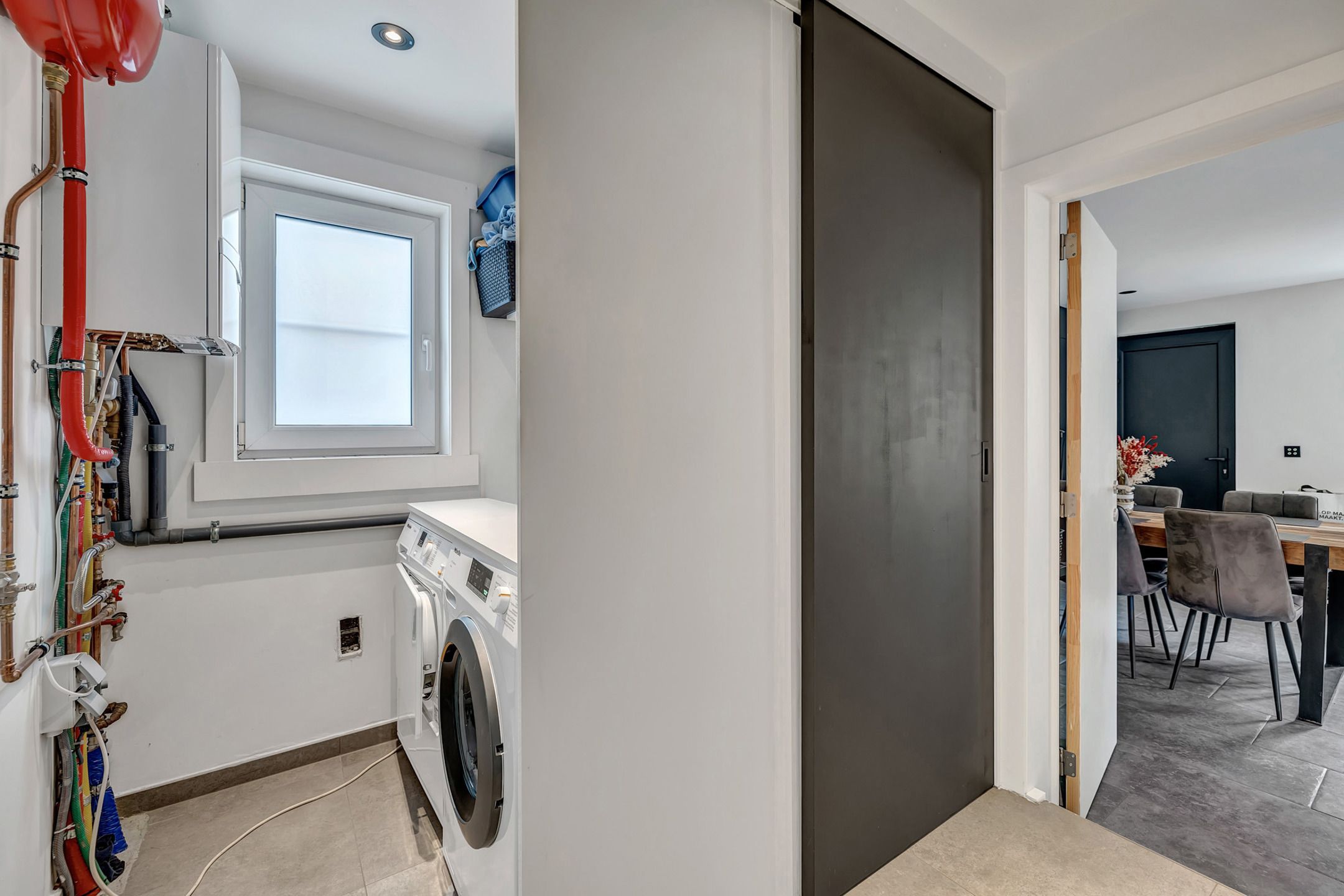 Instapklare woning in verkeersluwe straat foto 9