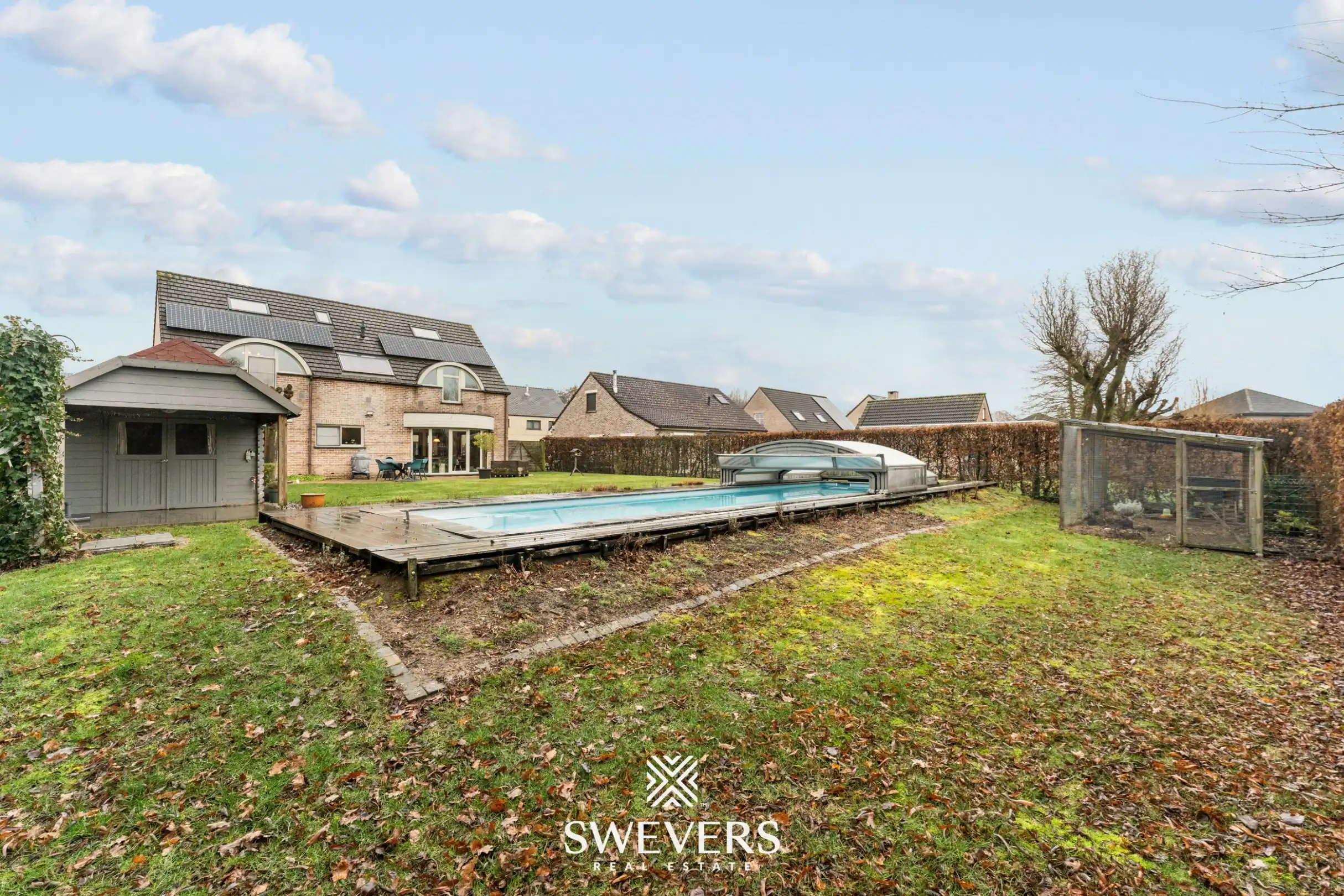 Royale woning met zwembad en 5 slaapkamers foto 25