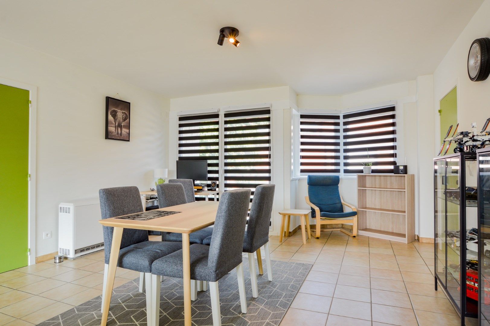 Gezellig en instapklaar appartement in het centrum van Aartrijke foto 3