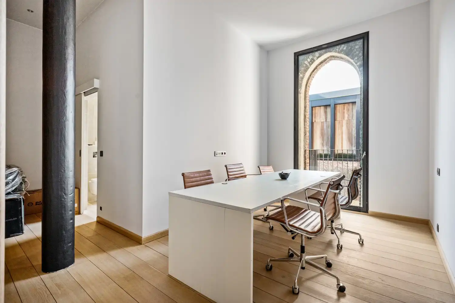 Exclusieve loft op de iconische Axel Vervoordt-site in Wijnegem foto 8