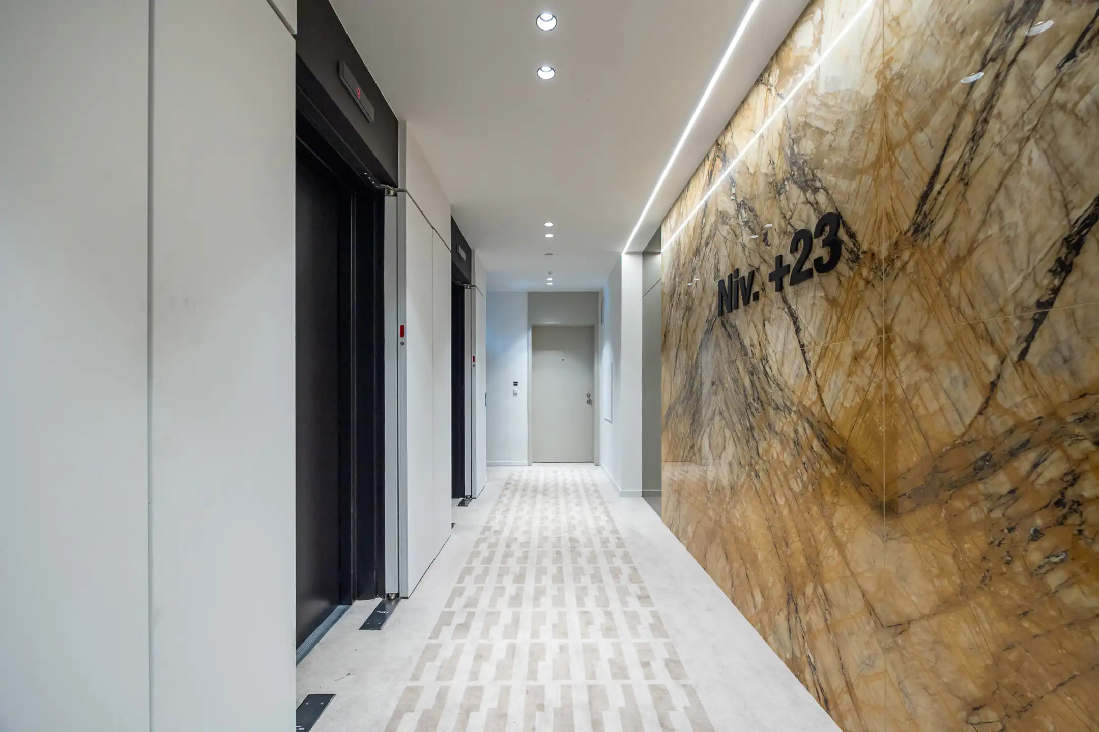 ANTWERPEN EILANDJE - Exclusief wonen met panorama foto 10