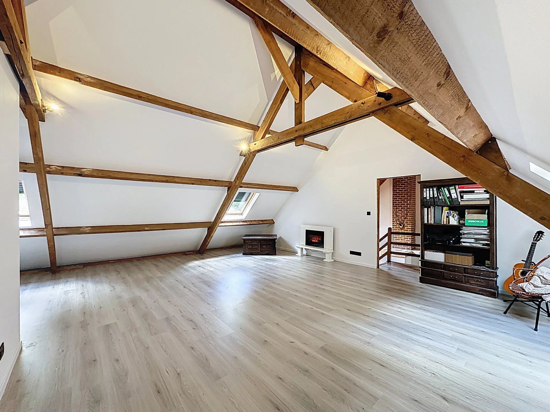 Volledig gerenoveerde villa in de Europese wijk. foto 39