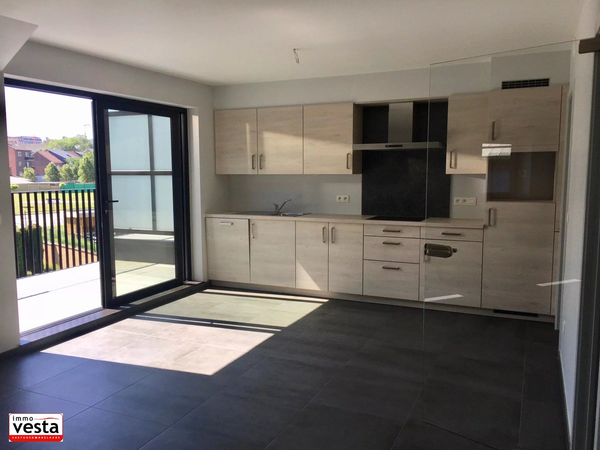 Compact appartement met modern comfort foto 16