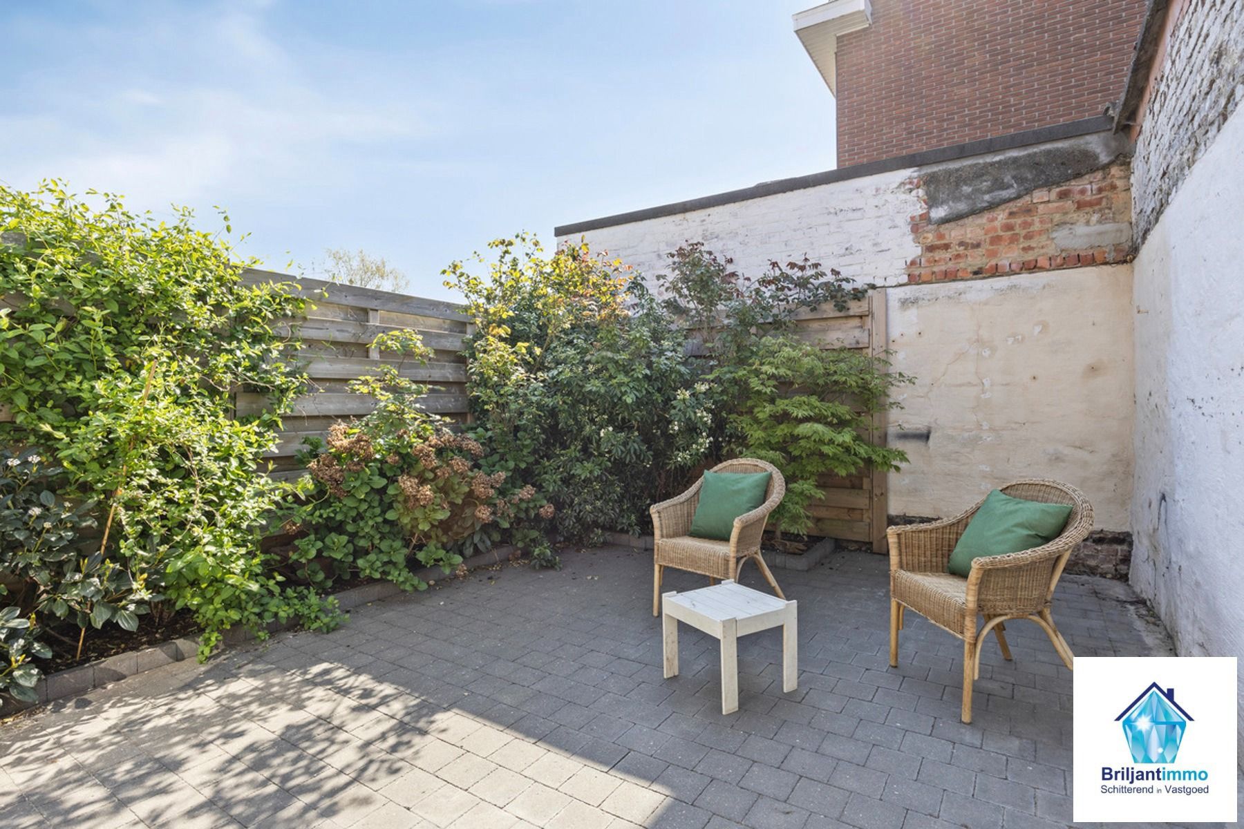 Huis met 2 slpk (uitbreidbaar naar 4) en gezellige stadstuin foto 3