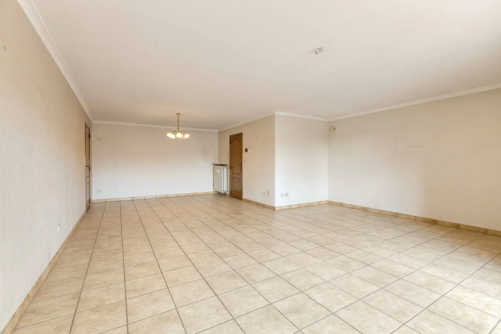 Centraal gelegen appartement met 3 slaapkamers en ruime garage !  foto 7