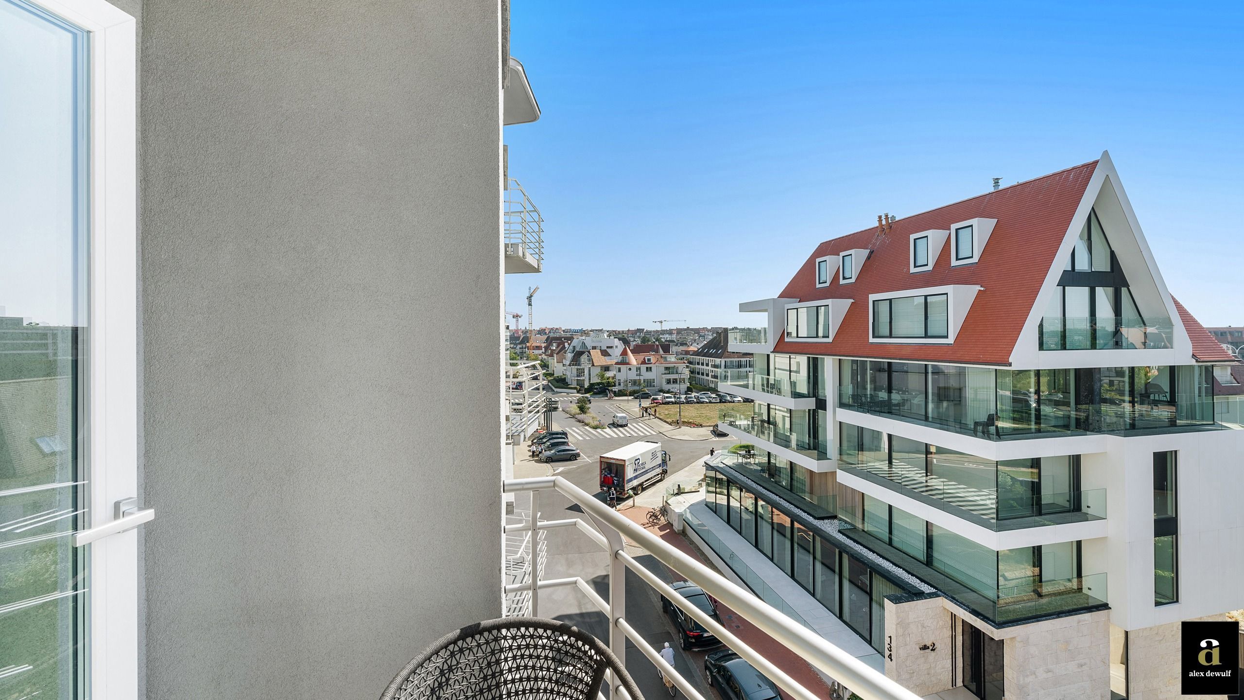 Instapklare penthouse met panoramisch uitzicht op La Réserve foto 21