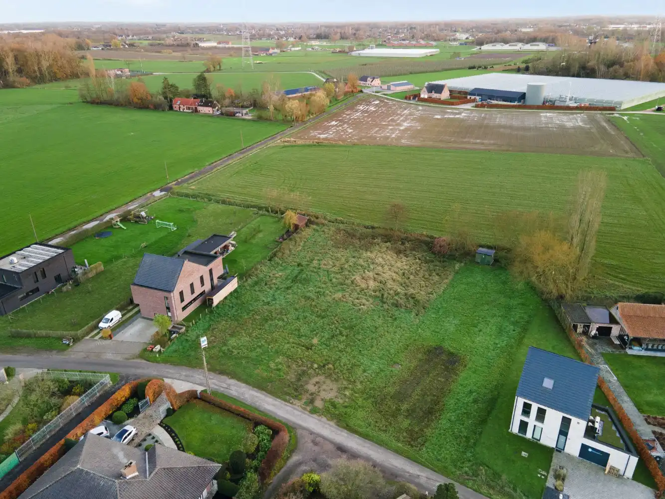 BOUWGROND 1.232 m² VOOR OPEN BEBOUWING! foto 3