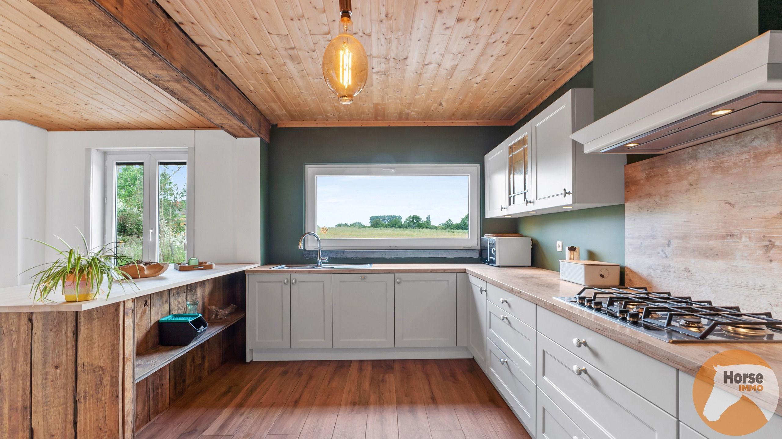 HERNE - Gerenoveerde woning met hangar op +-1ha foto 7