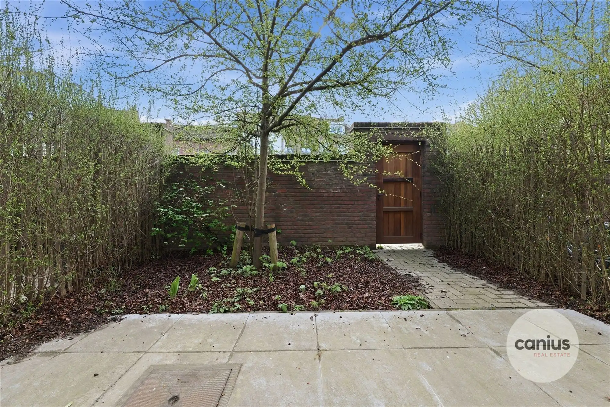 WONING MET LIFT NABIJ HET CENTRUM foto 28