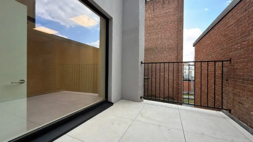 Kantoor te huur in gerenoveerd hoekpand met topligging op Meir Antwerpen foto 10