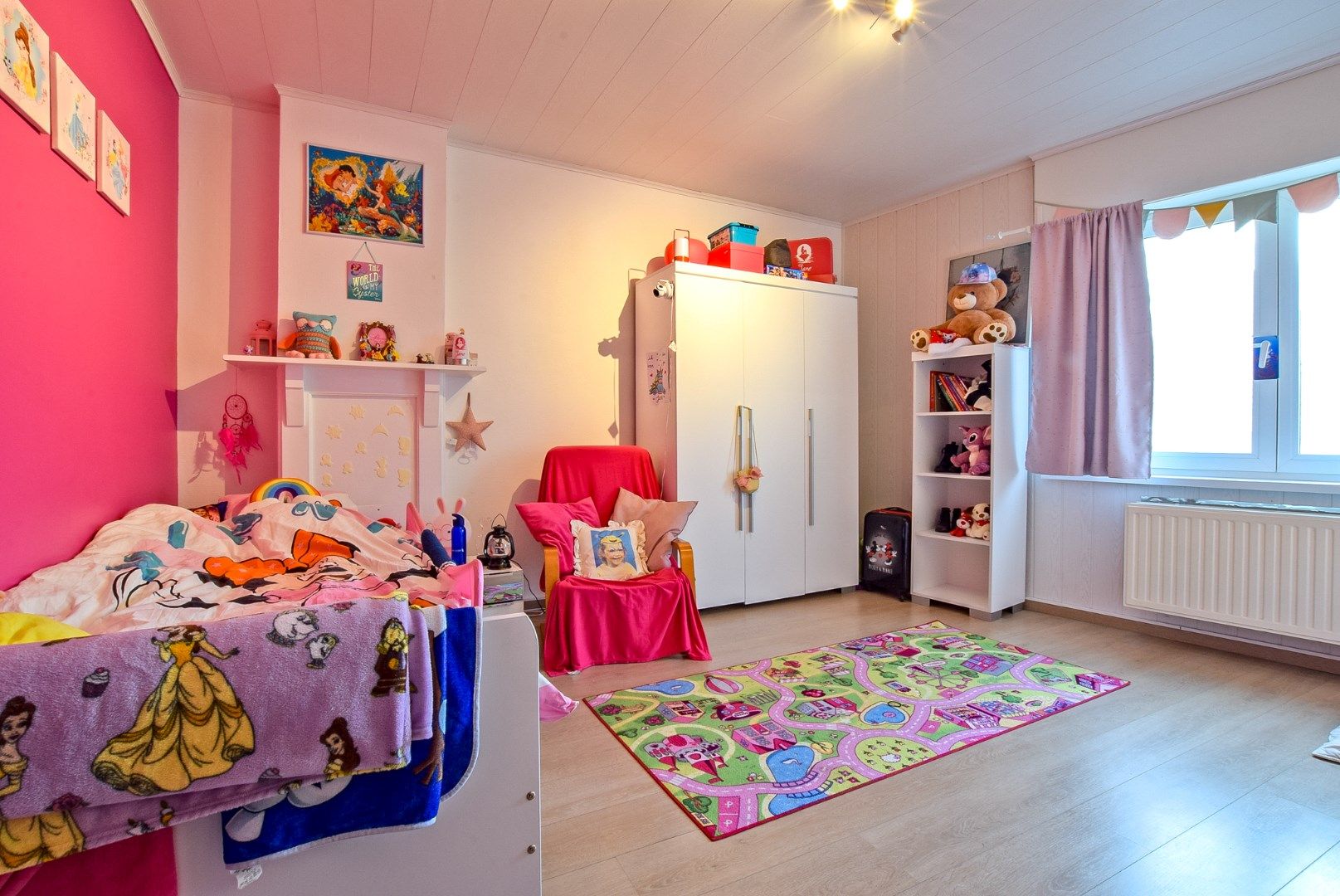 Ruime gezinswoning met garage te Pervijze op 518 m² met prachtige verzichten.  foto 12