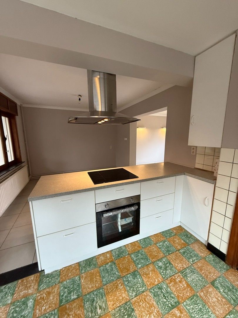 Instapklare woning met 3 slaapkamers en garage in Diepenbeek. foto 7