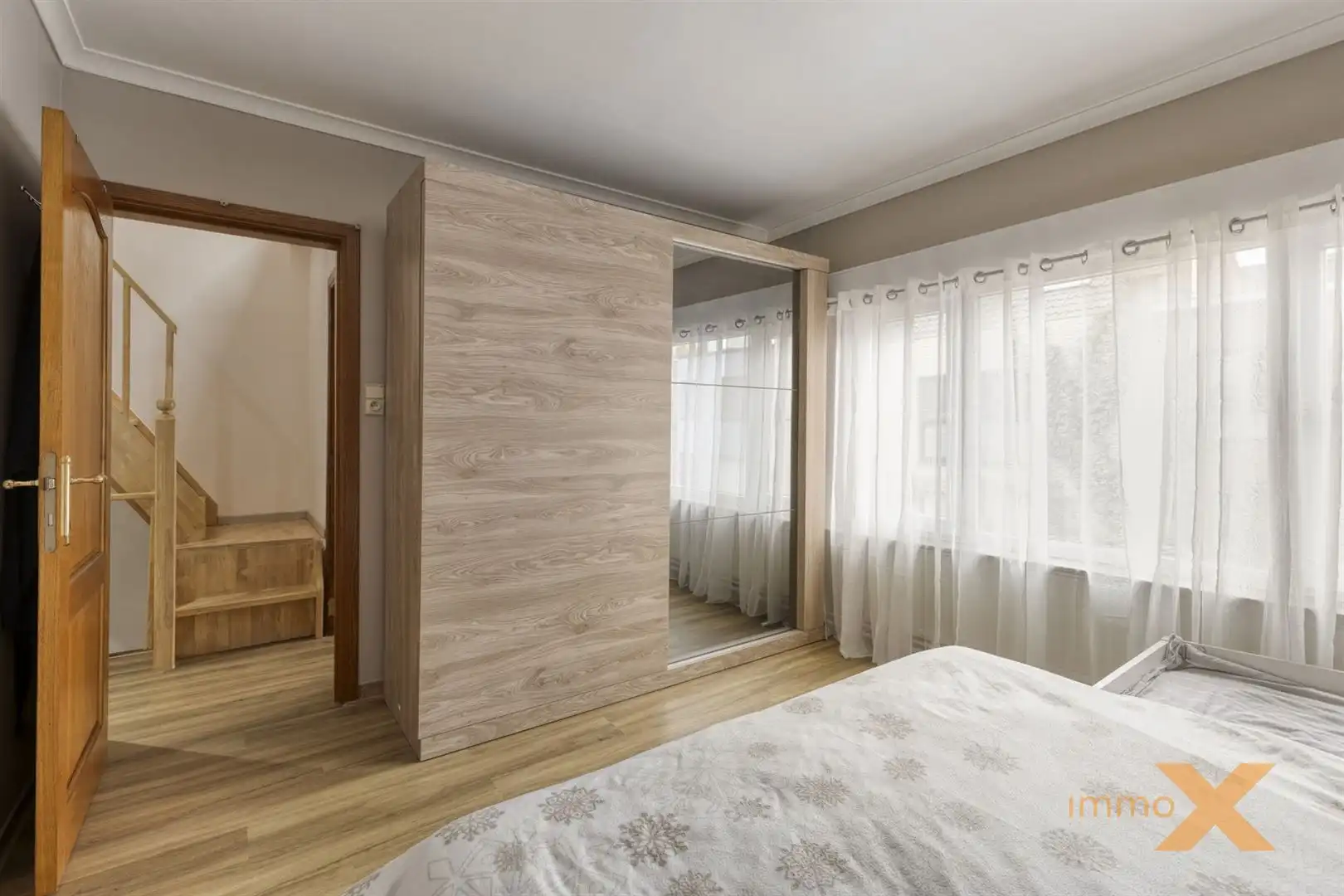 INSTAPKLARE GEZELLIGE WONING foto 16