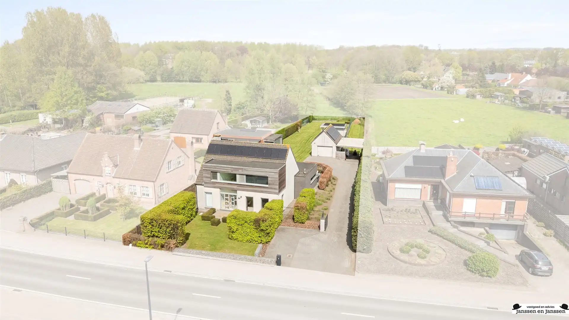 Energiezuinige woning op een perceel van 1991 m2 foto 3