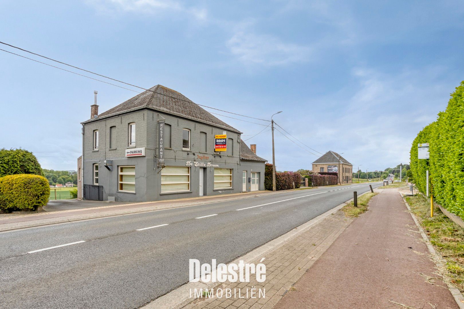SOLIDE GEBOUW MET UITZONDERLIJKE OPP. 441 M2 foto 2
