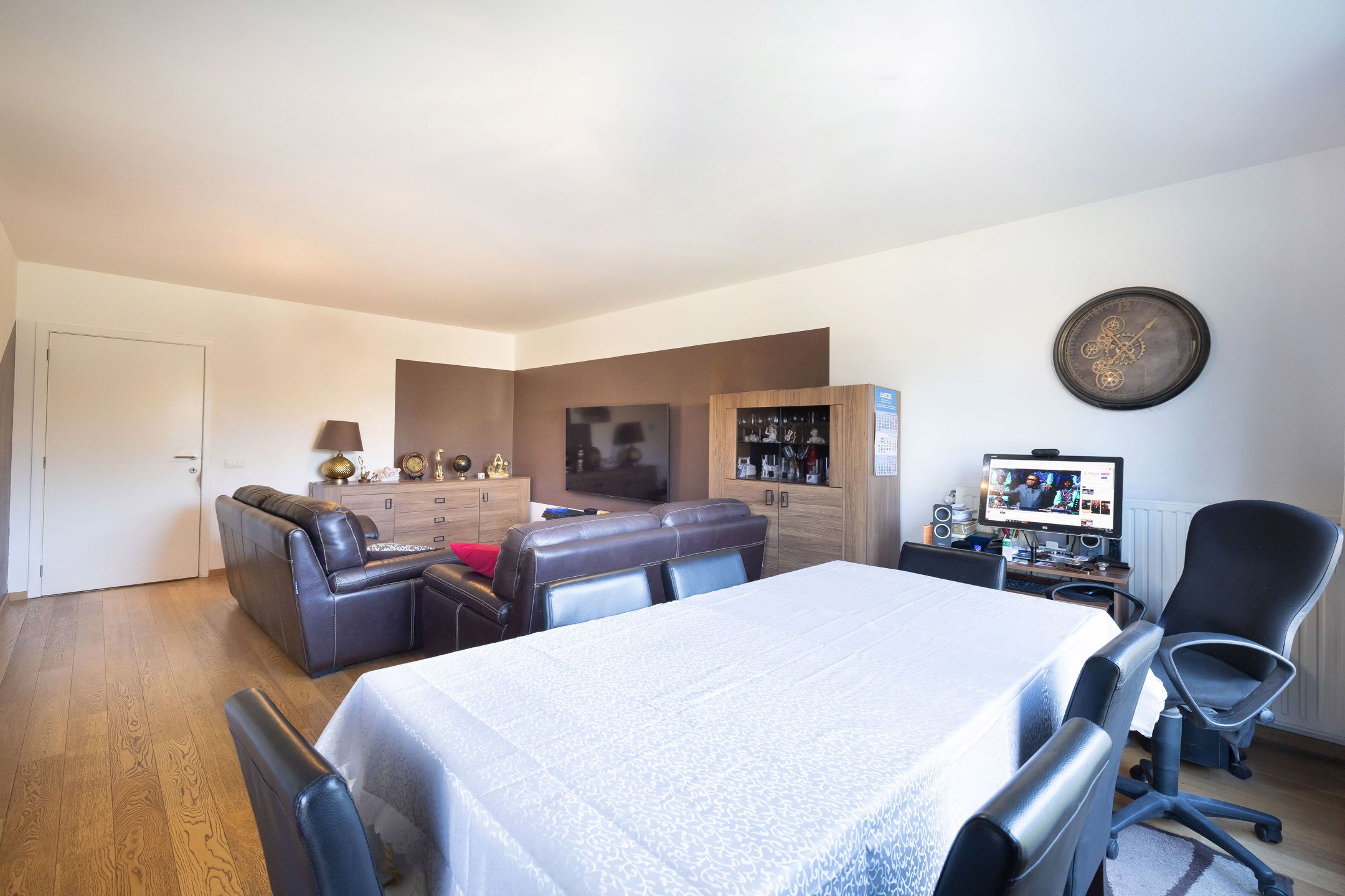 KARREVELD - Appt 2slpkamers + P + kelder foto 5