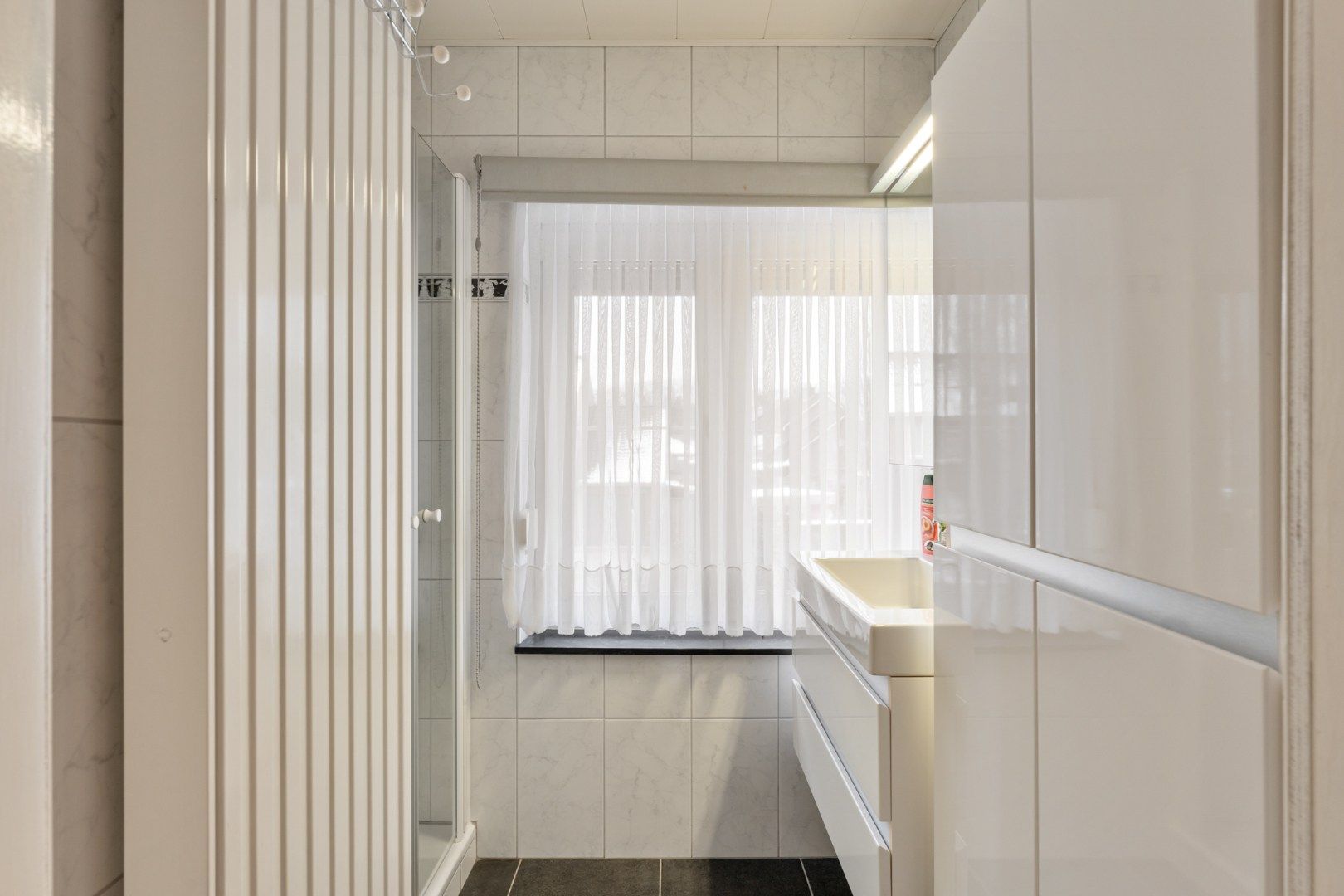 Knusse gezinswoning op een rustige locatie op een perceel van 3a20ca nabij het centrum van Neeroeteren!  foto 15