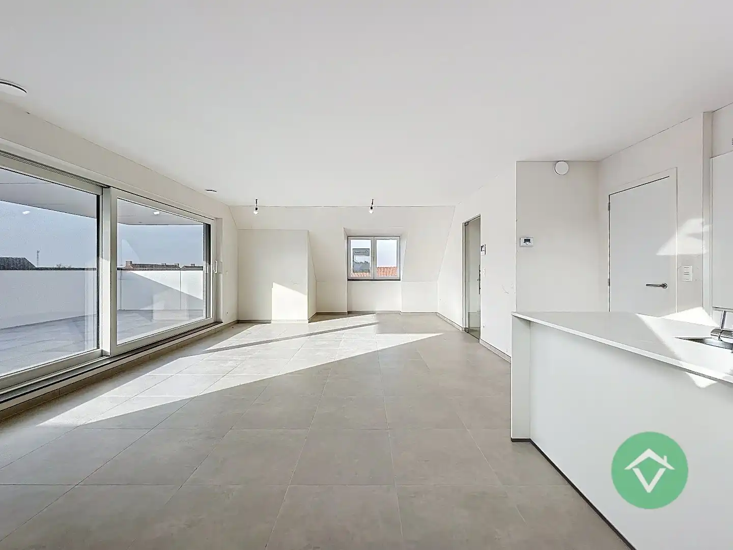 Nieuwbouwappartement met 2 slaapkamers en 1 terras in centrum Koekelare  foto 12