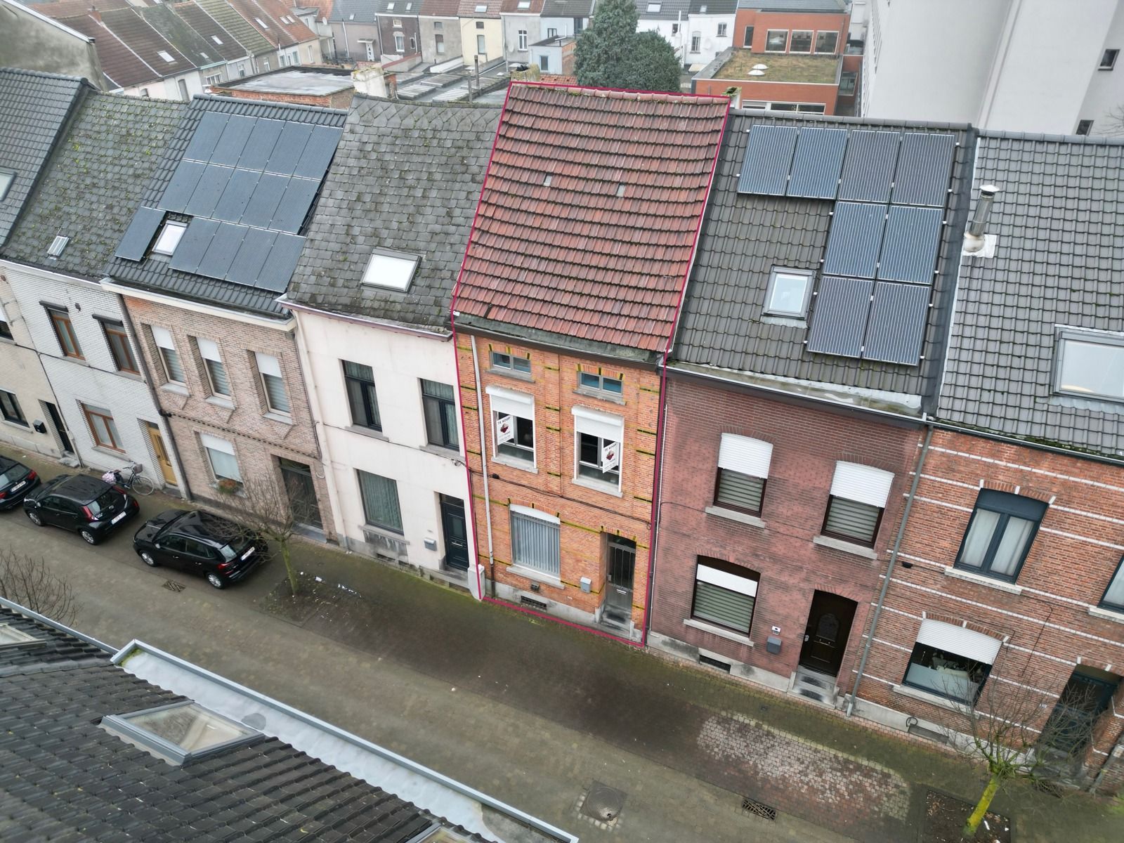 Centraal gelegen woning met charmante stadstuin én 4 SLPK! foto 16