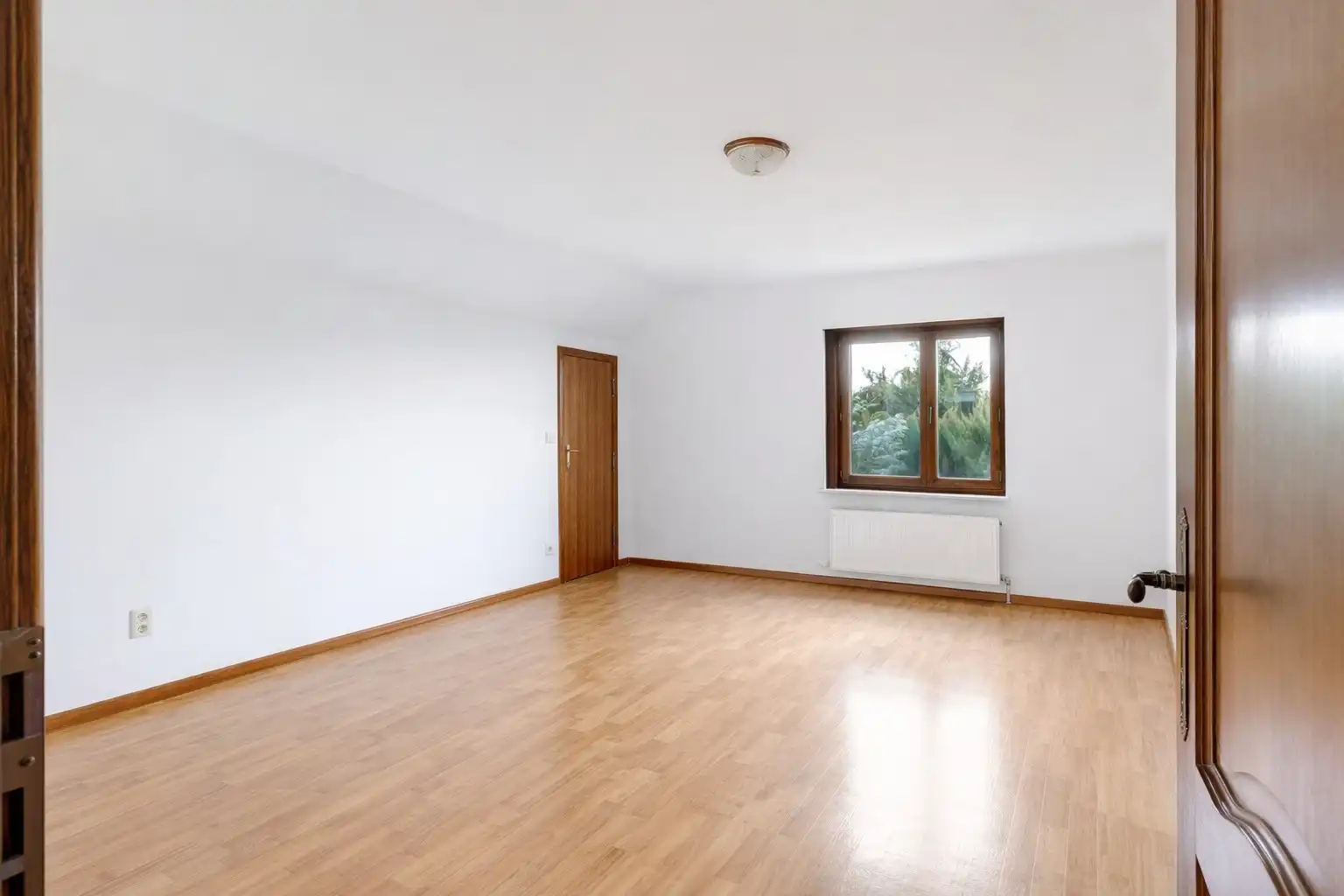 Grote alleenstaande villa te Dudzele foto 17