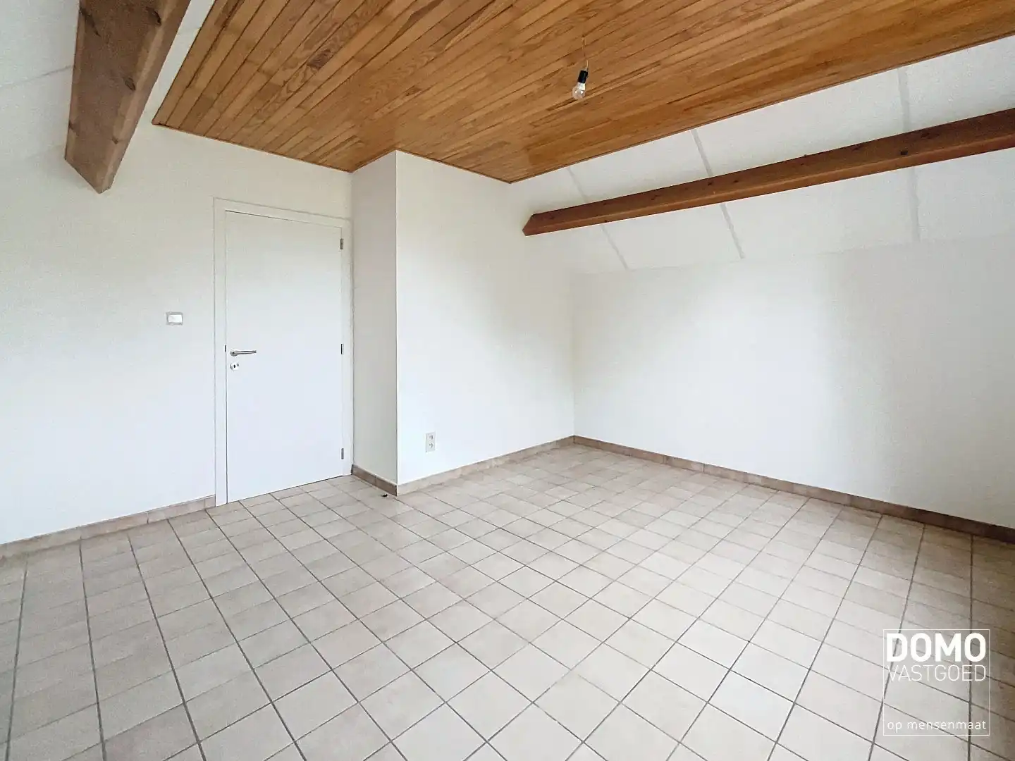 RUIME GEZINSWONING MET 4 SLAAPKAMERS, TUIN EN INPANDIGE GARAGE TE HERK-DE-STAD foto 18