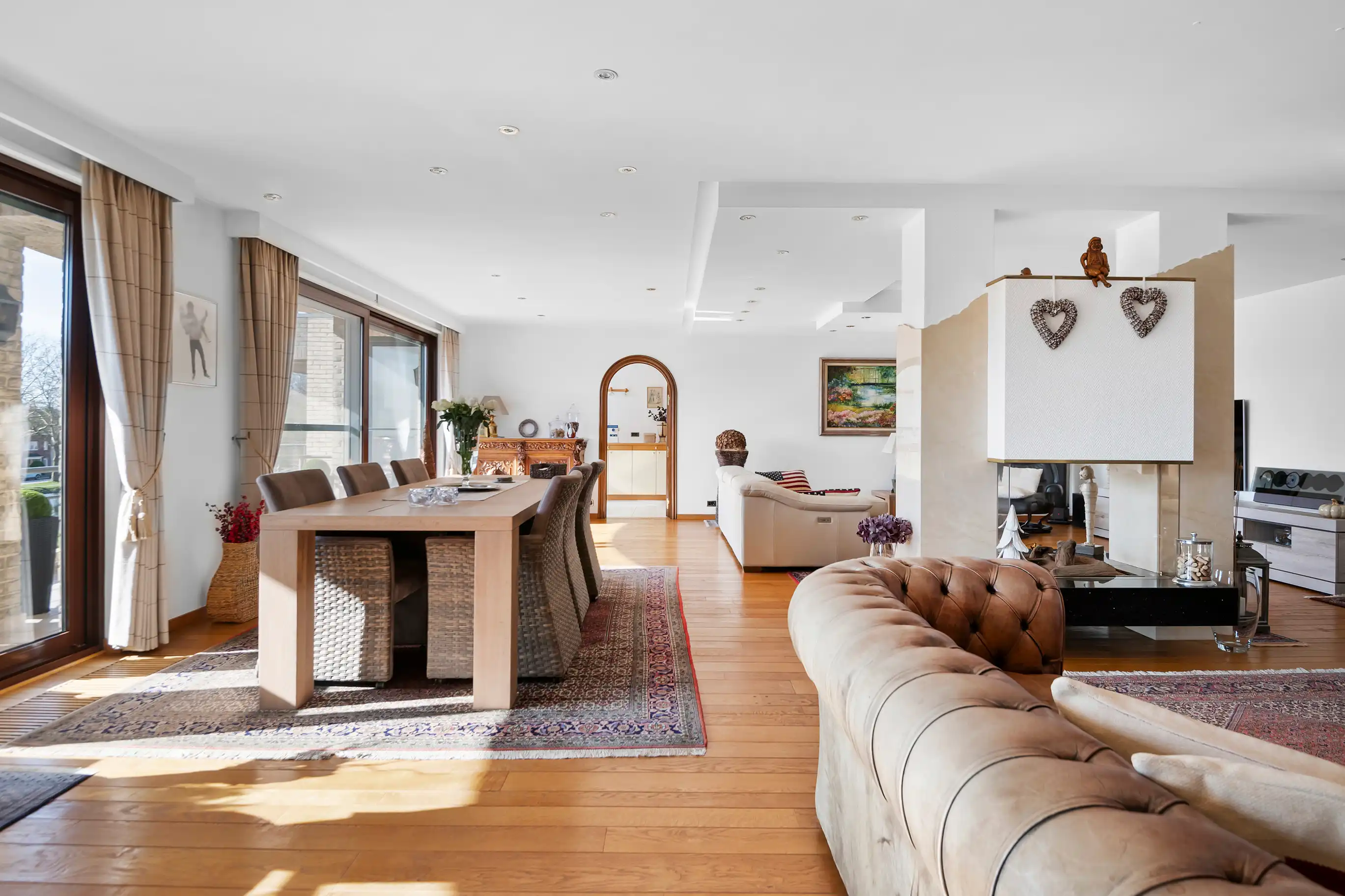 Exclusief appartement van 250 m² met panoramisch zicht op de vaart. foto 6