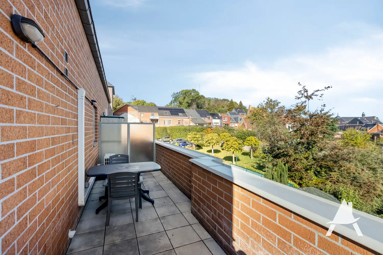 INSTAPKLAAR APPARTEMENT MET RUIM TERRAS IN HET CENTRUM VAN DIEST! foto 16
