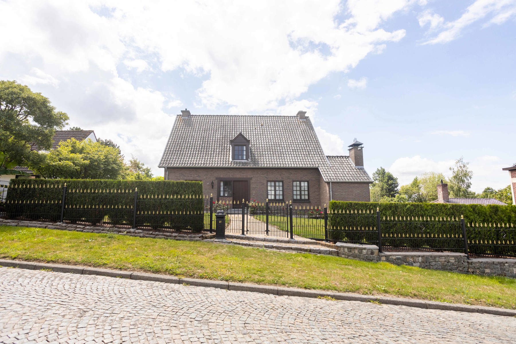 Stijvol landhuis met zuidgerichte tuin op 13 are  foto 2