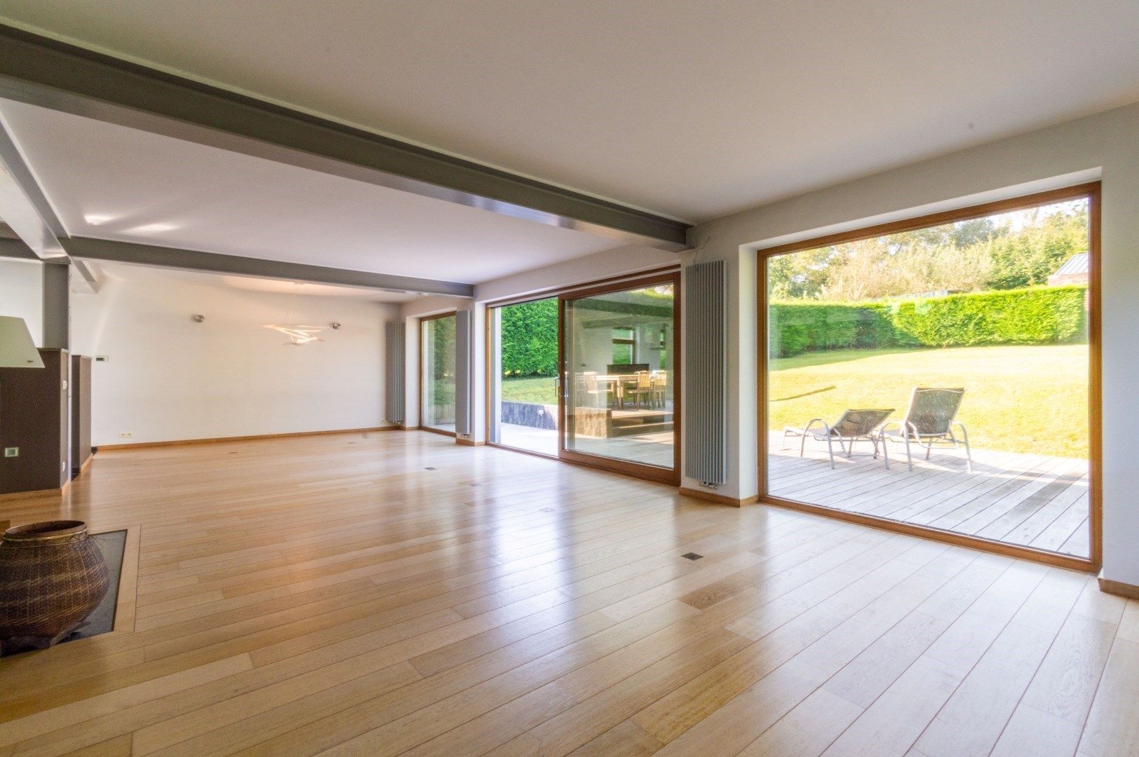  Ruime en integraal vernieuwde villa met zuid-tuin ! foto 13
