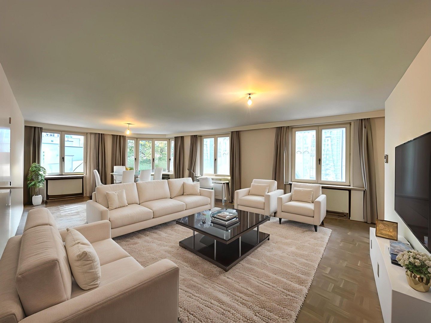 Instapklaar 1-slaapkamer appartement in hartje Kortrijk! foto 3