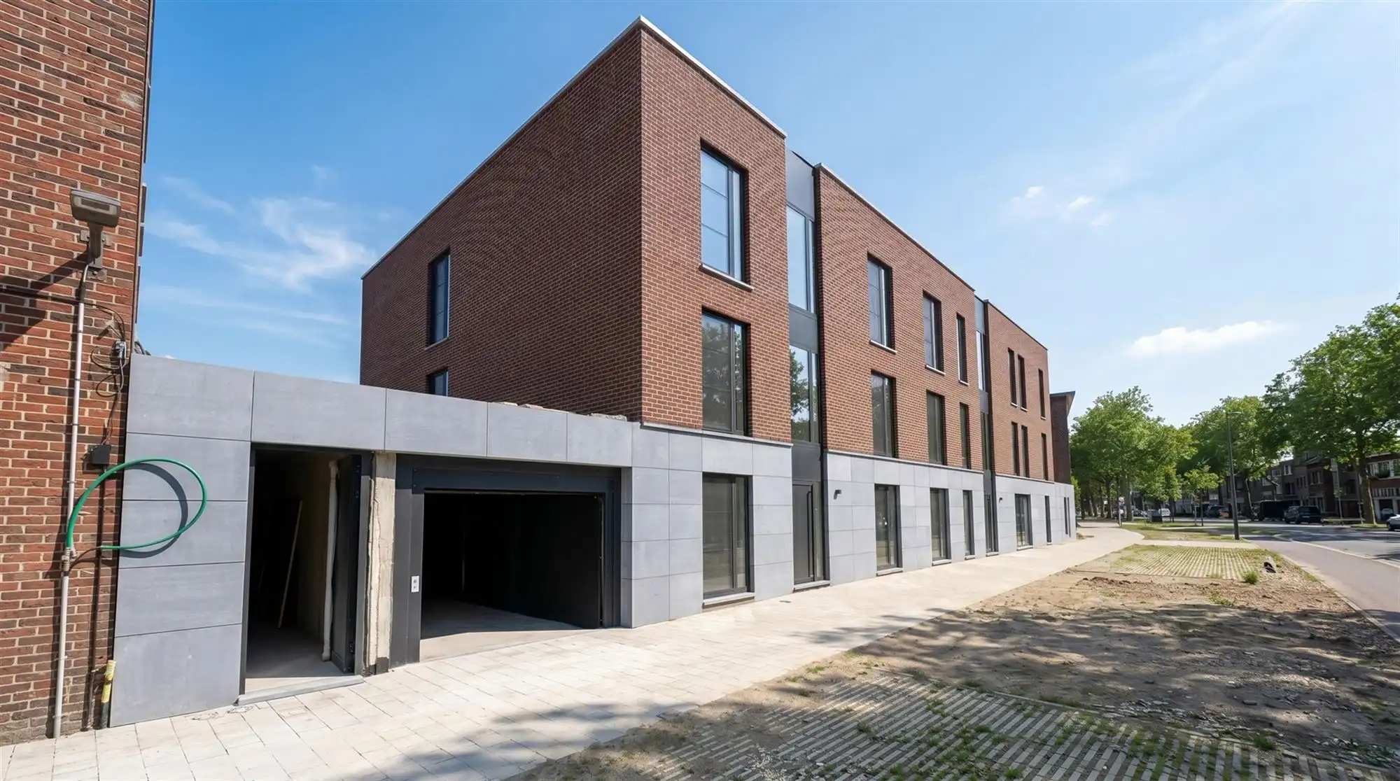 Appartement met 2 slaapkamers en ruim terras. foto {{pictureIndex}}
