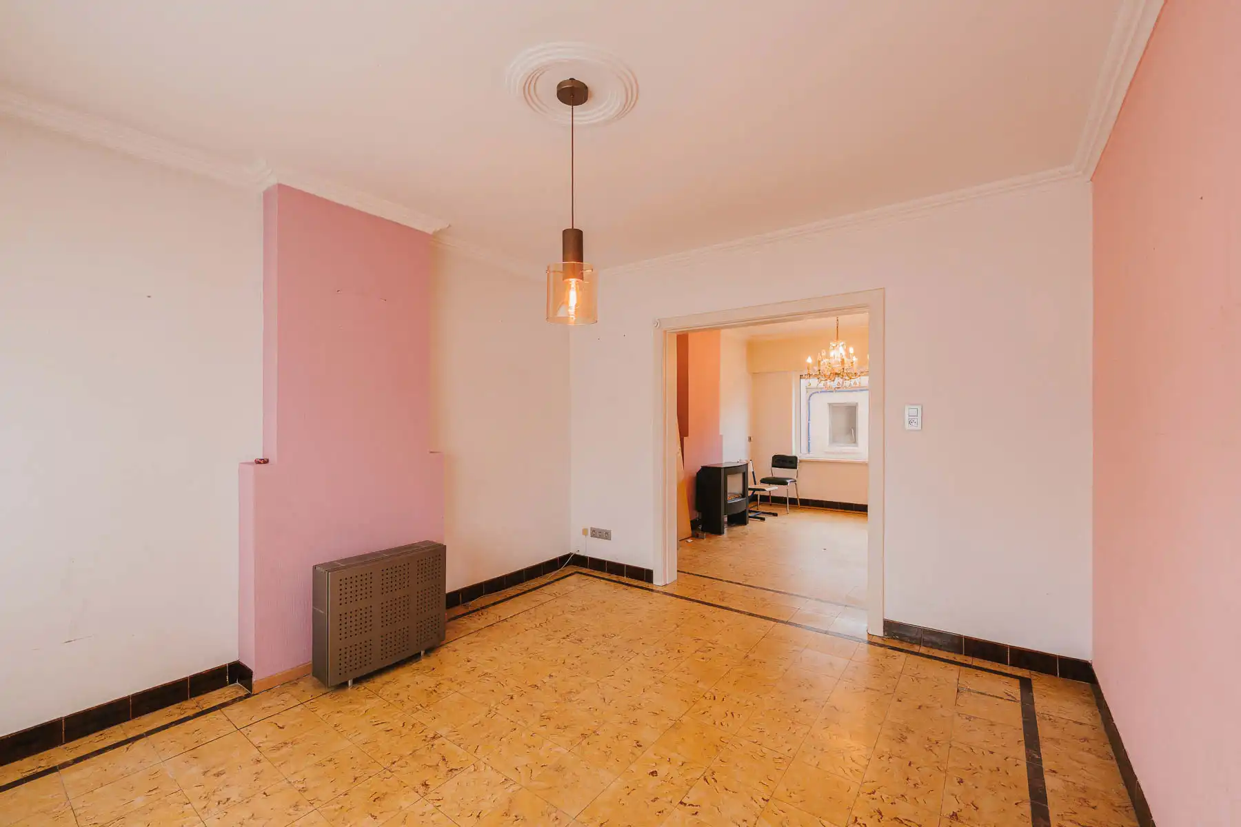 Karaktervolle woning met onderhoudsvriendelijke tuin foto 5