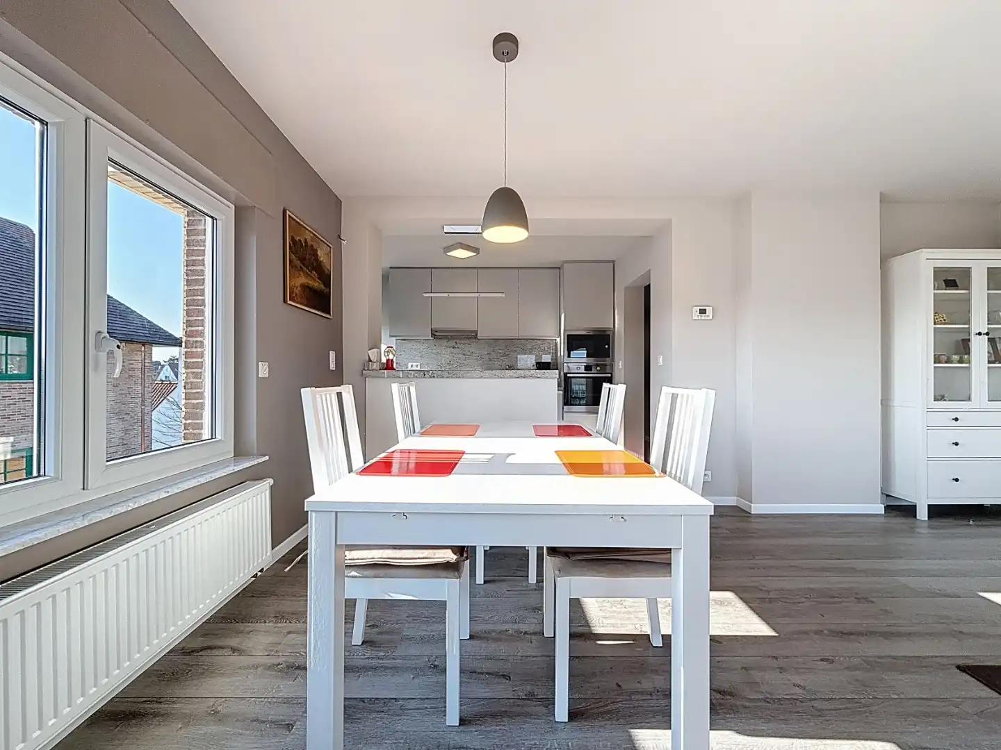 Drieslaapkamerappartement op centrale ligging te Nieuwpoort-Bad. foto 3