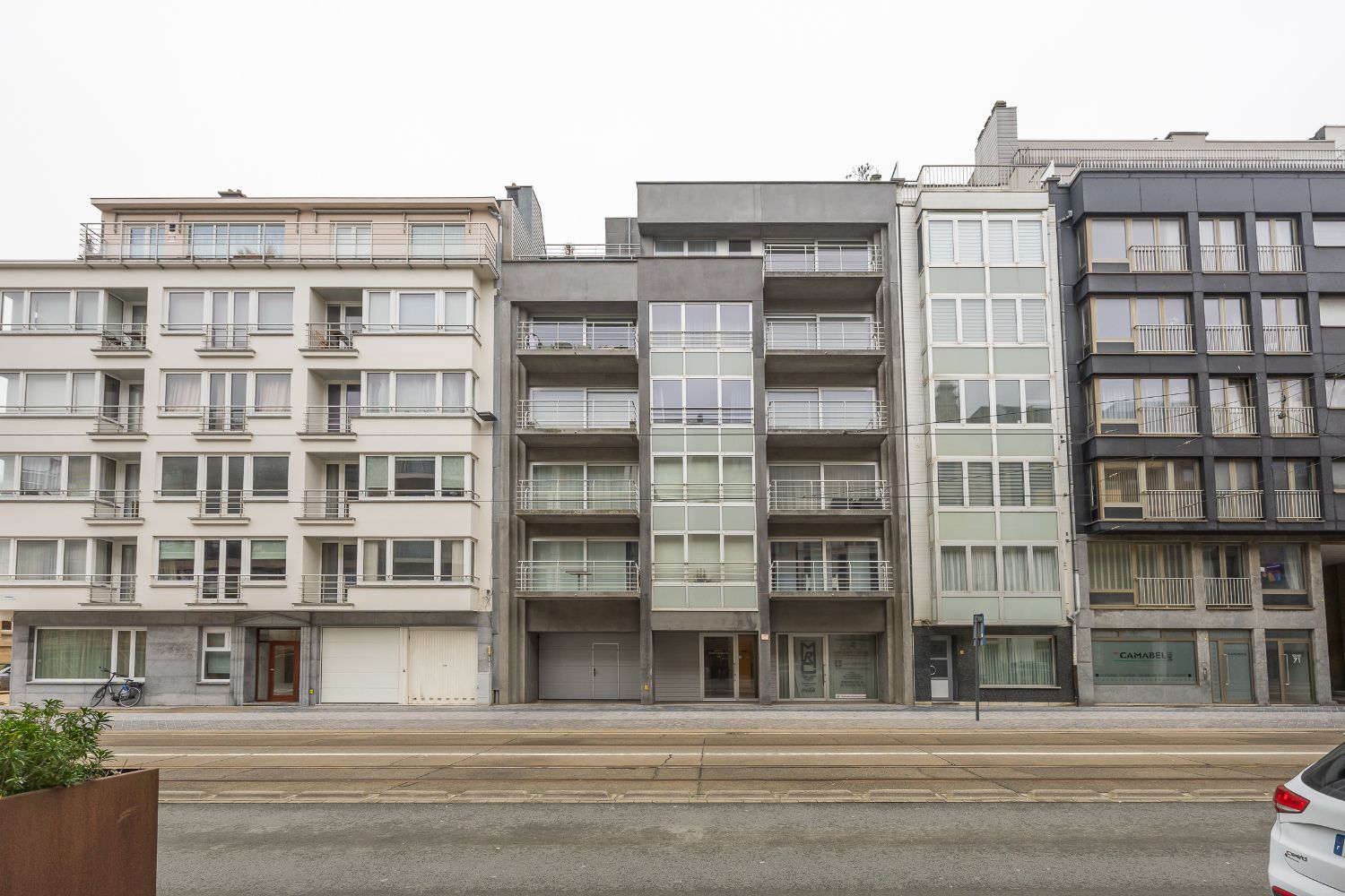 Studio op steenworp van het strand foto 15