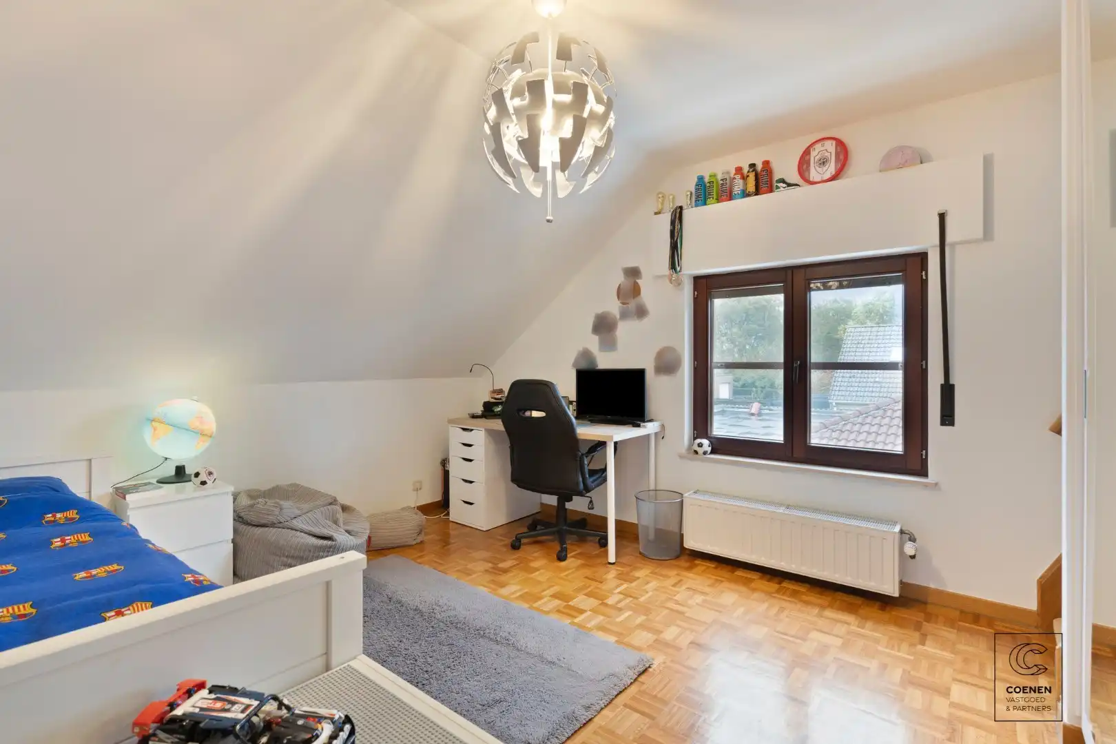 Instapklare gezinswoning met 4 à 5 slaapkamers op een rustige ligging te Oostmalle! foto 12